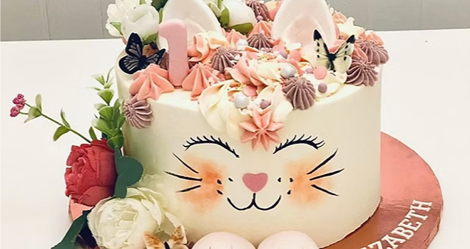 Cat cake design